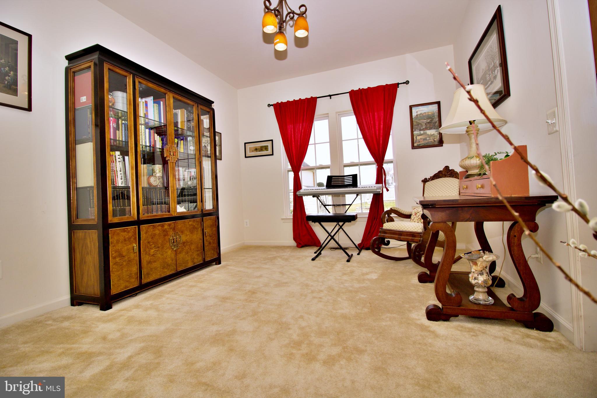 LAKELAND PLACE - Residential