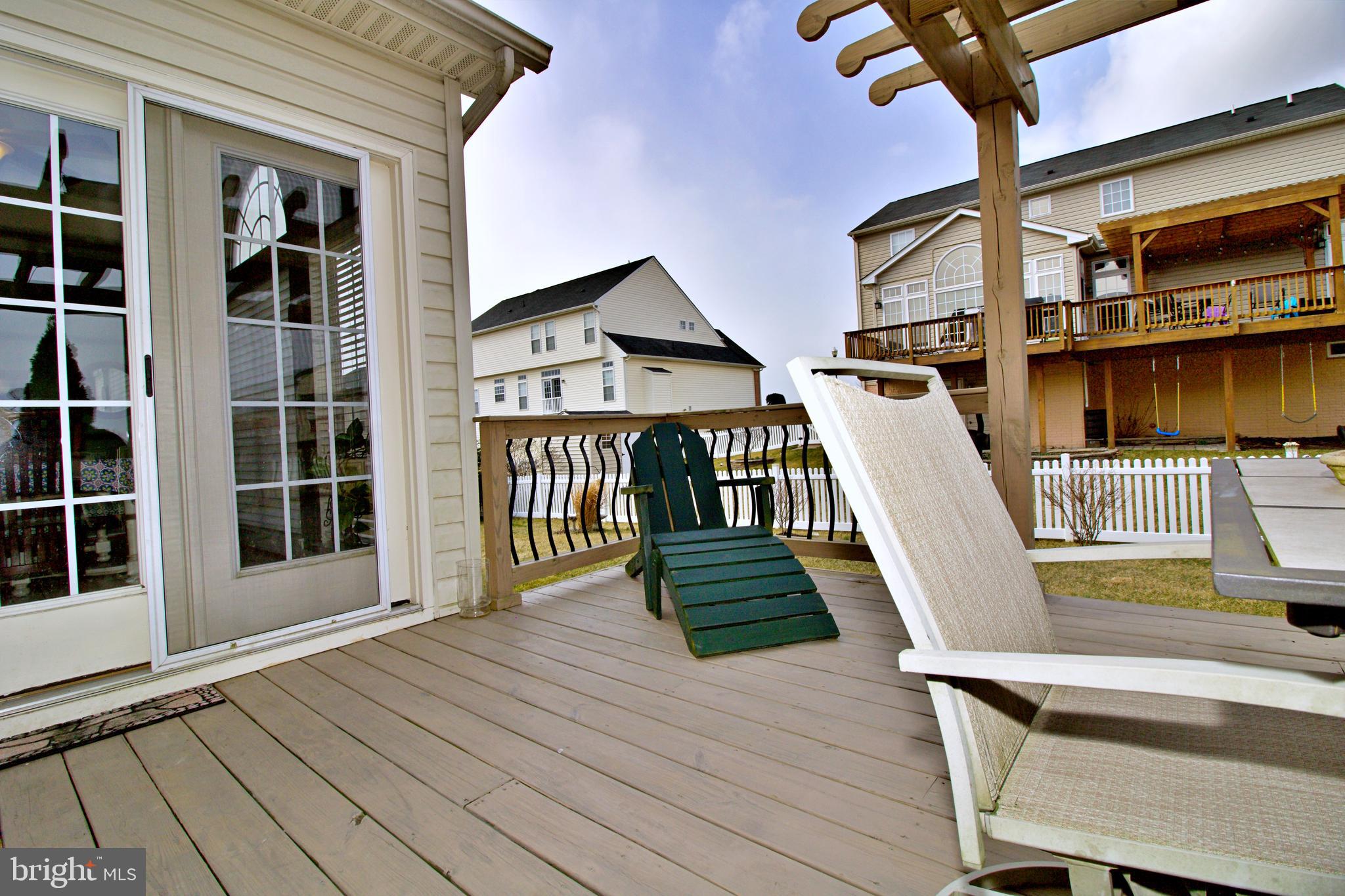 LAKELAND PLACE - Residential