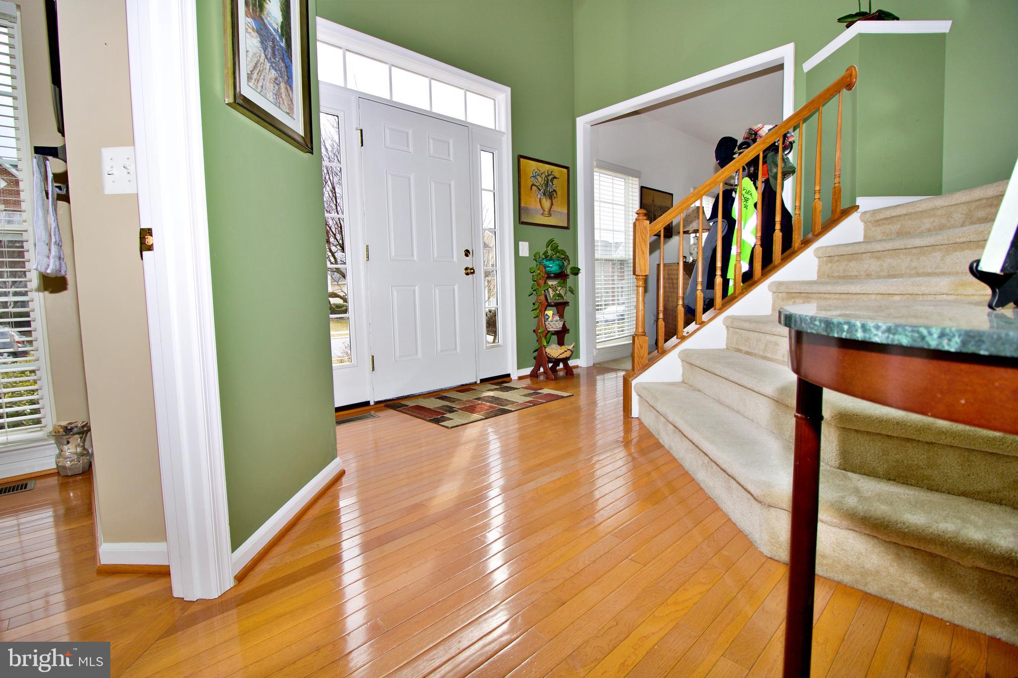 LAKELAND PLACE - Residential