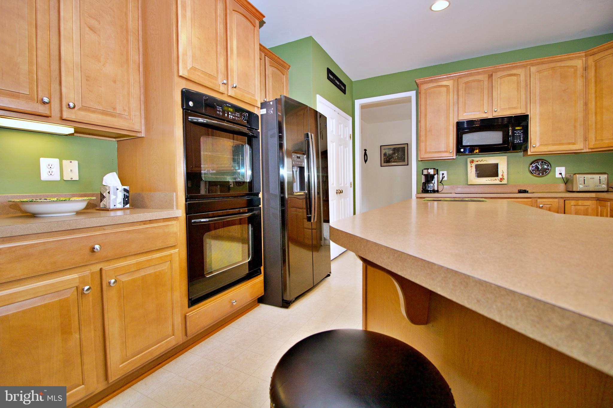 LAKELAND PLACE - Residential