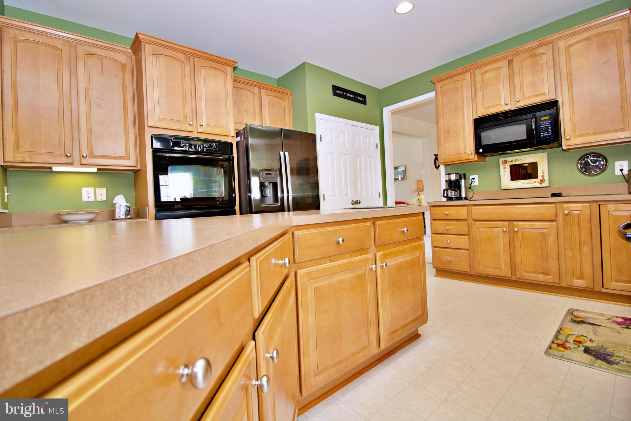 LAKELAND PLACE - Residential