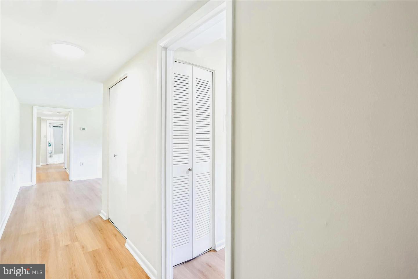 10601 WEYMOUTH STREET 4