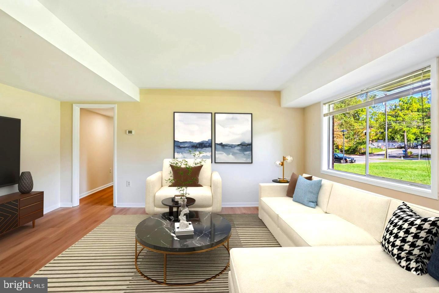 PARKSIDE CONDOMINIUMS - Residential Lease