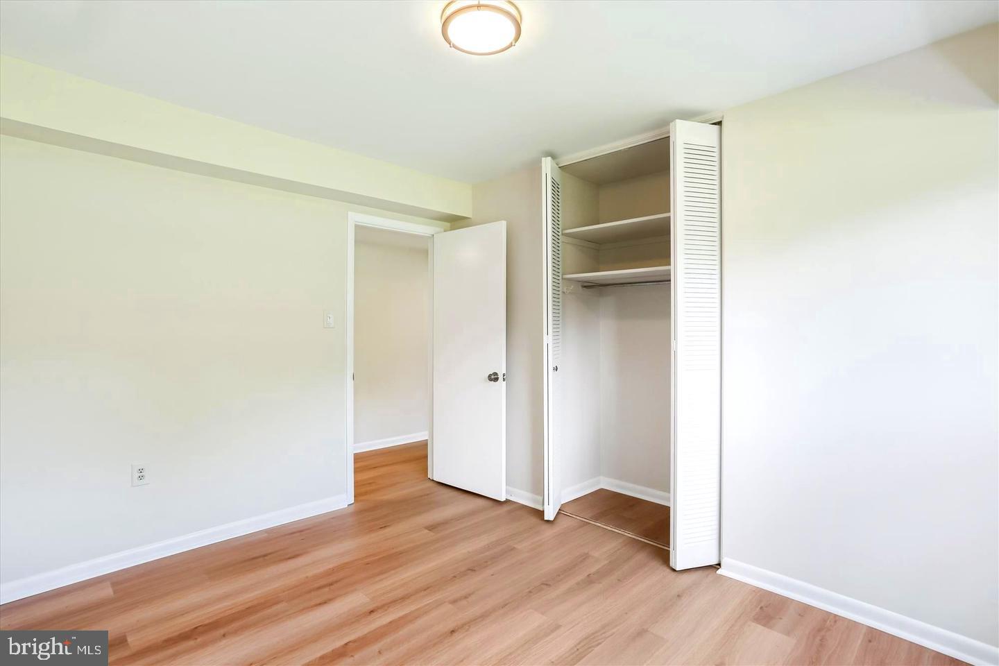 PARKSIDE CONDOMINIUMS - Residential Lease