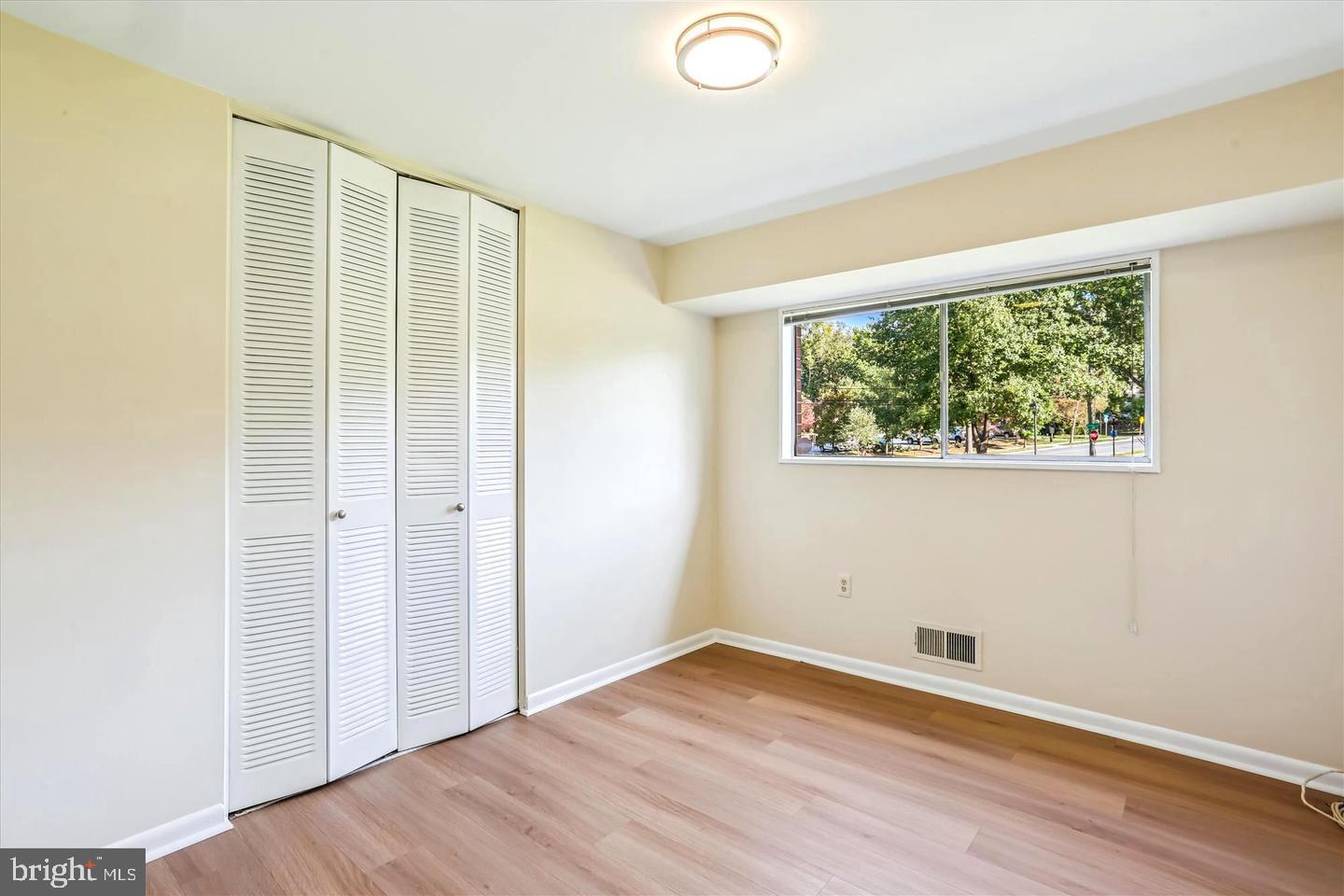 PARKSIDE CONDOMINIUMS - Residential Lease