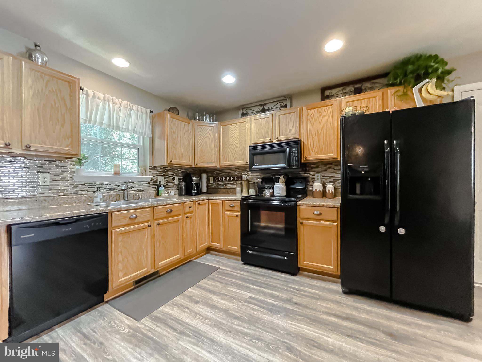 BAY RIDGE ESTATES - Residential