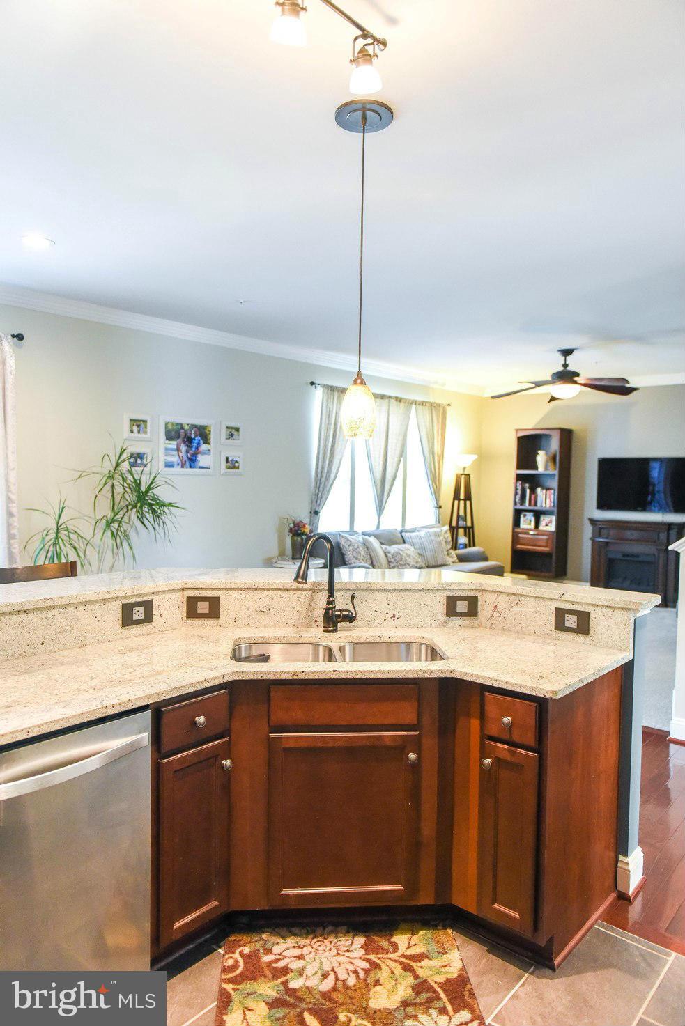 WOODLAND PARK - Residential Lease