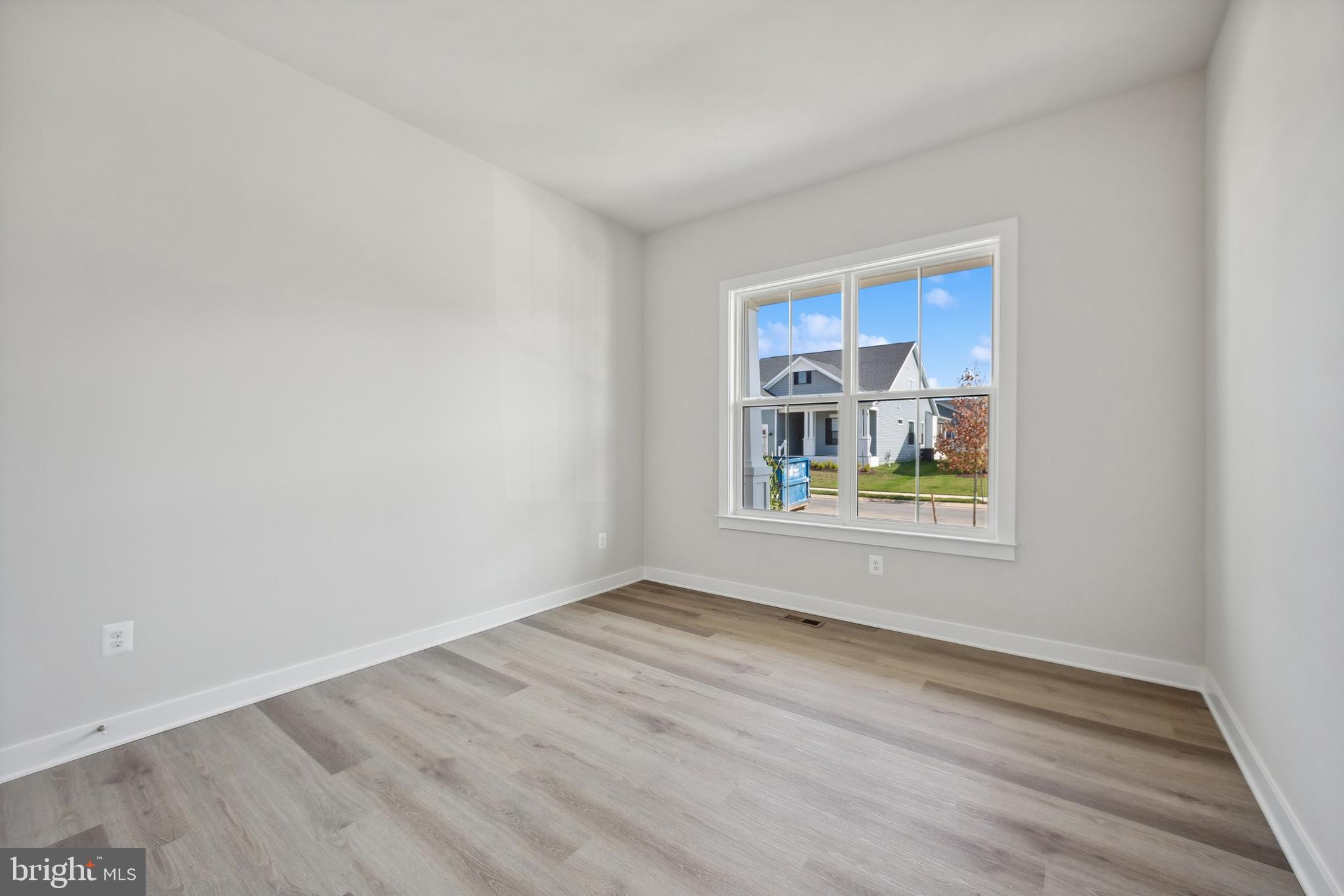 15501 SOLOMON WAY