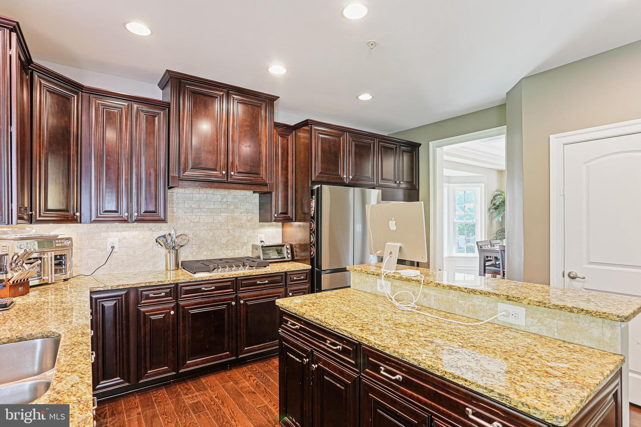 8717 SPRINGVALE DRIVE
