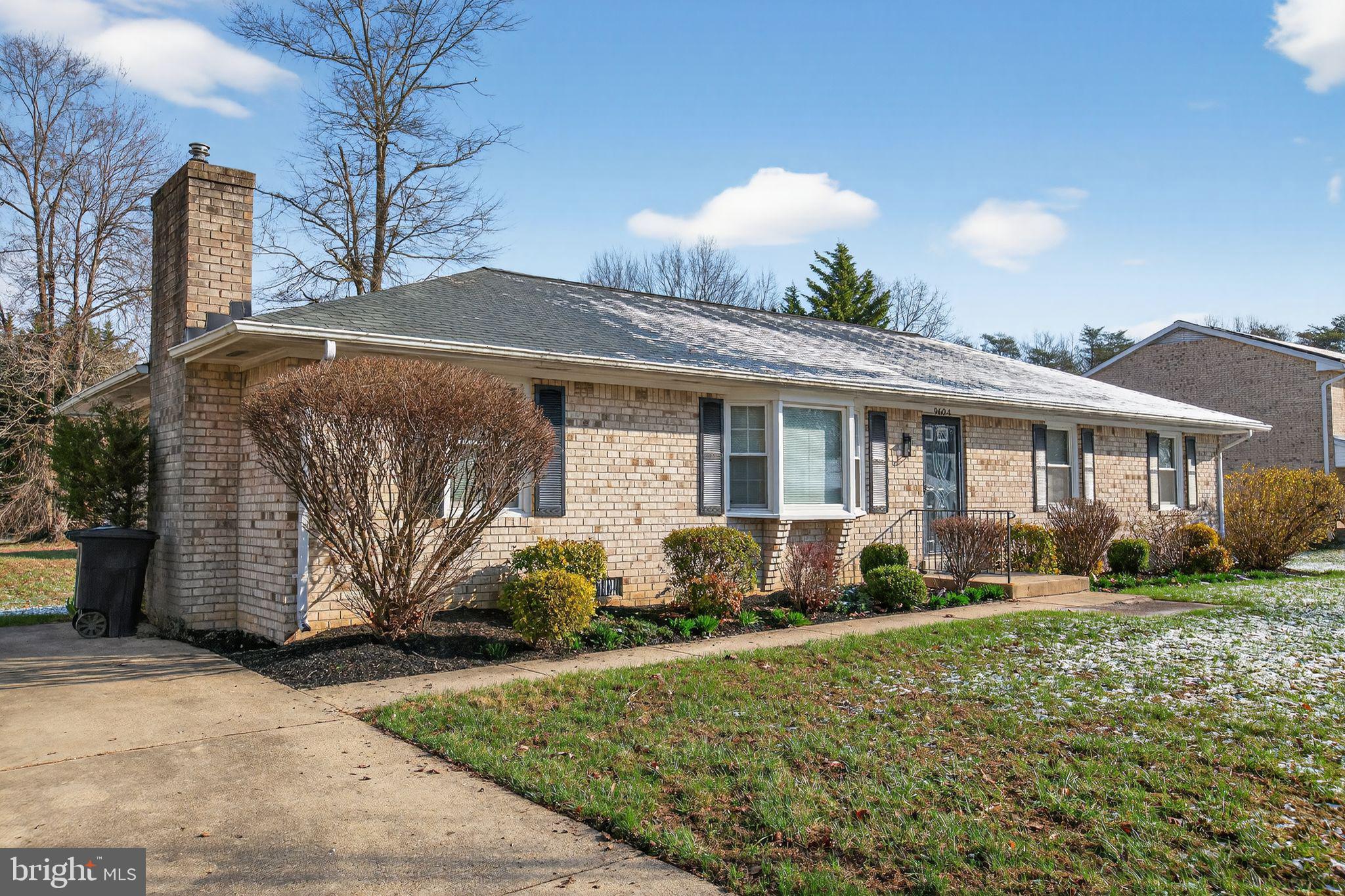 9604 MIDDLERIDGE COURT