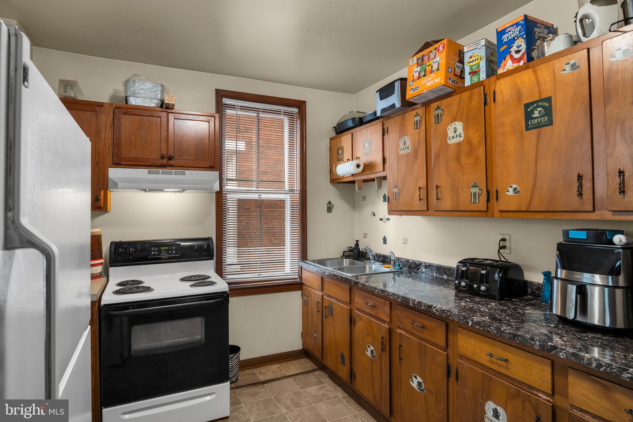 ALLISON HILL - Residential