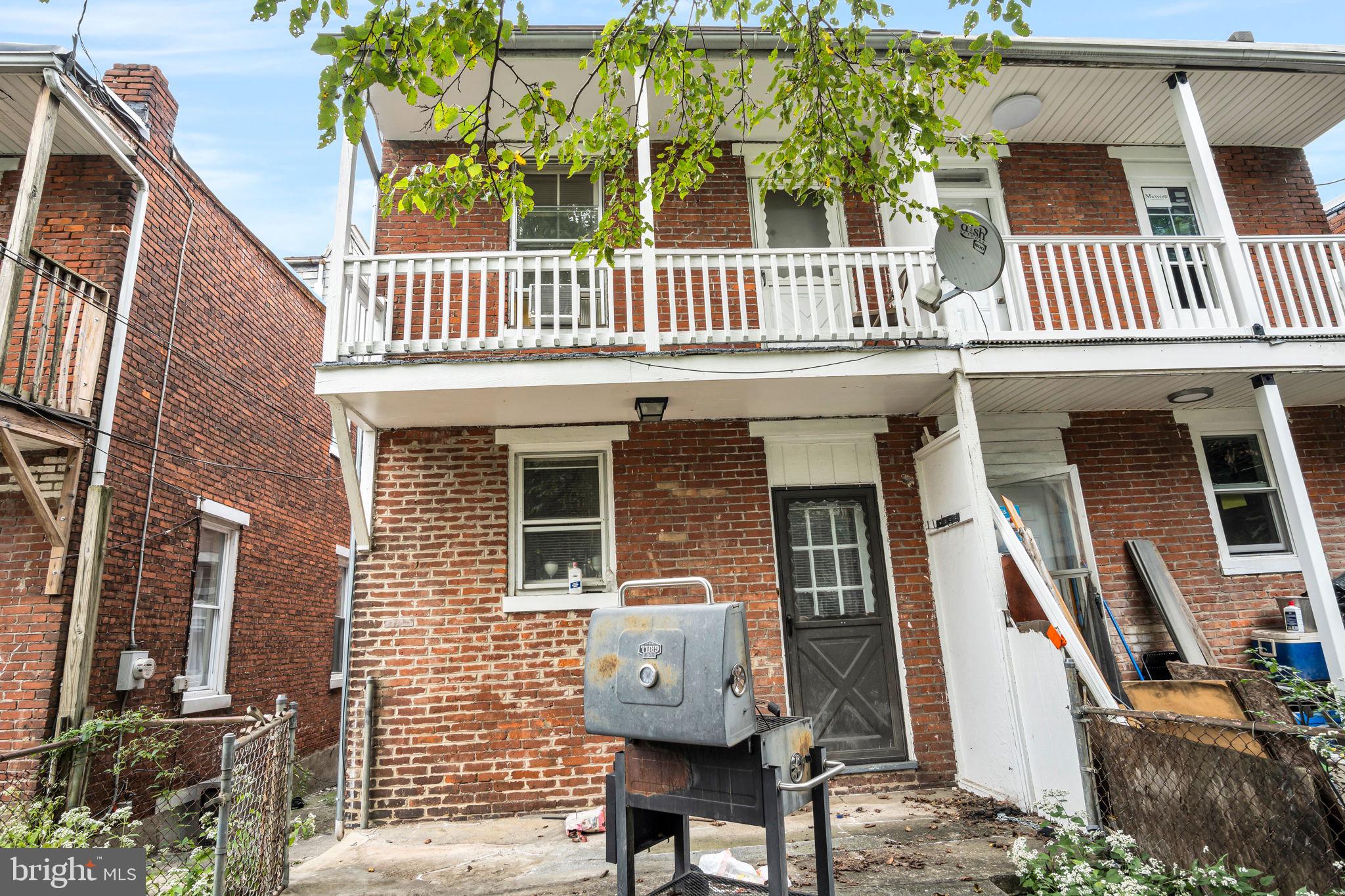 ALLISON HILL - Residential