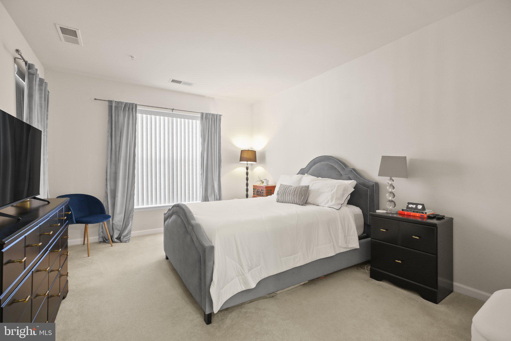 THE RESERVE CONDOMINIUMS - Residential