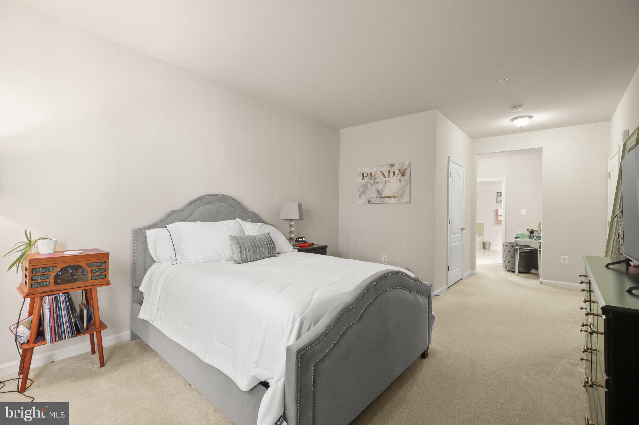THE RESERVE CONDOMINIUMS - Residential