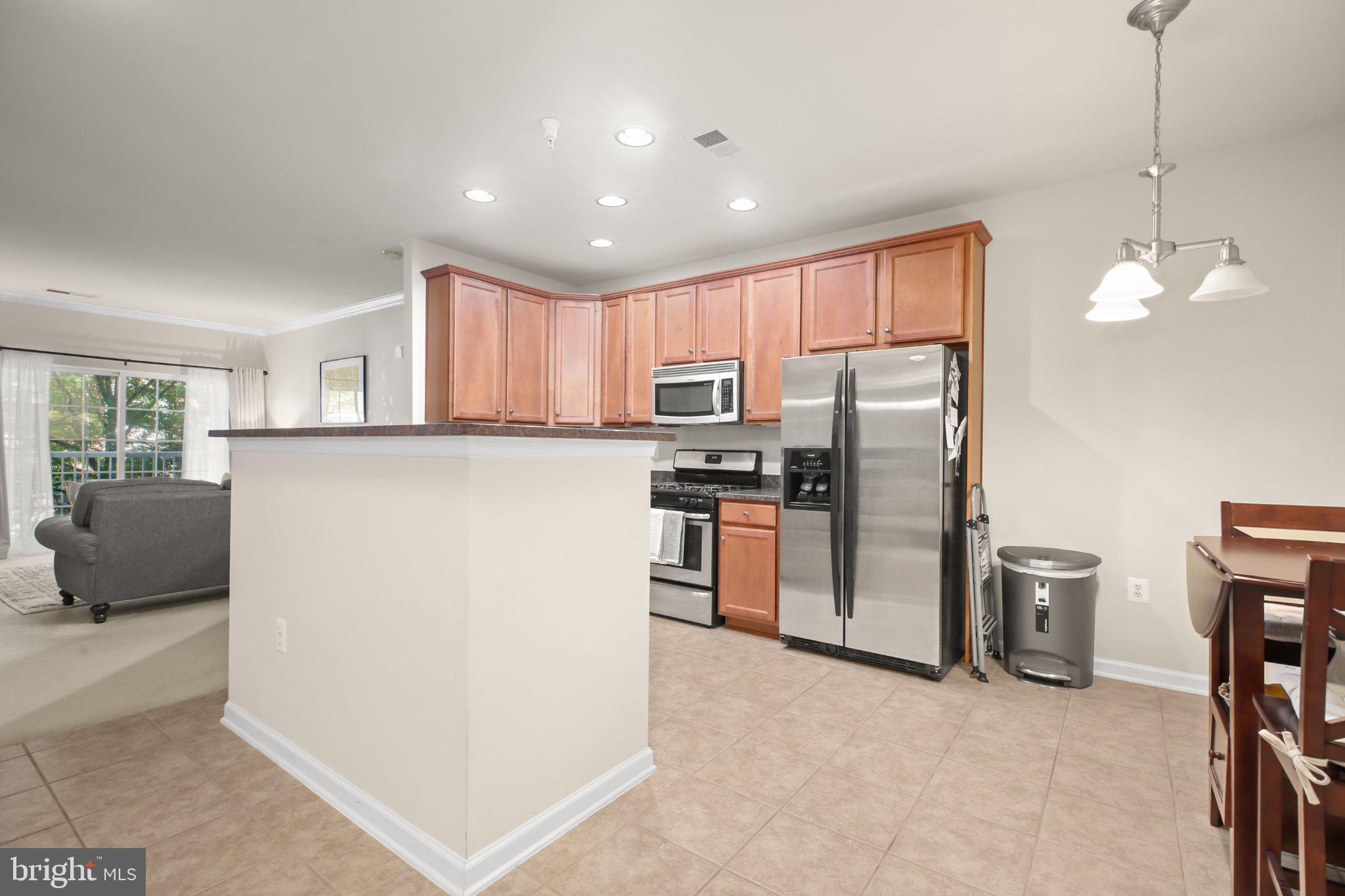 THE RESERVE CONDOMINIUMS - Residential