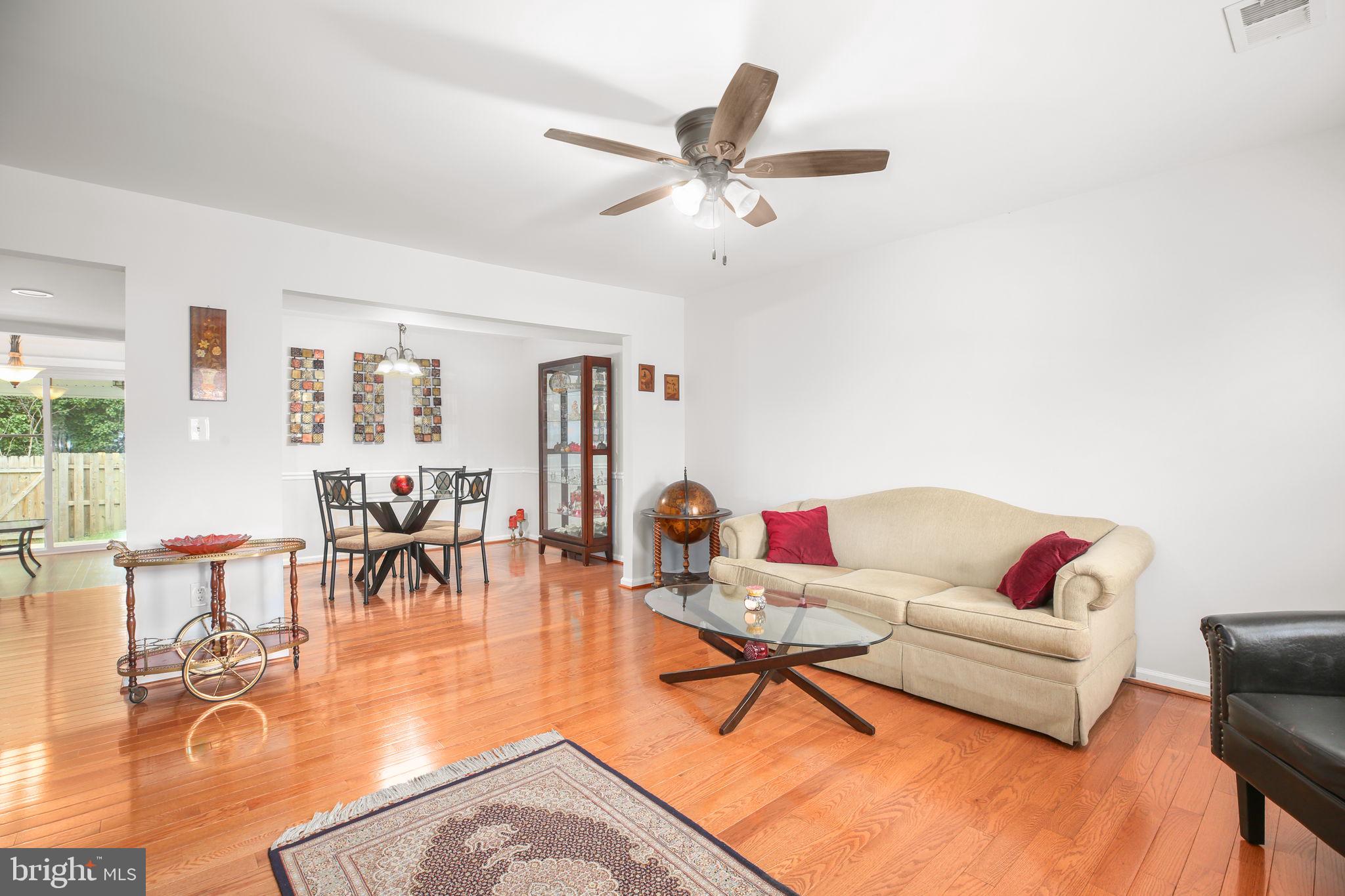 1109 THOMAS JEFFERSON PLACE