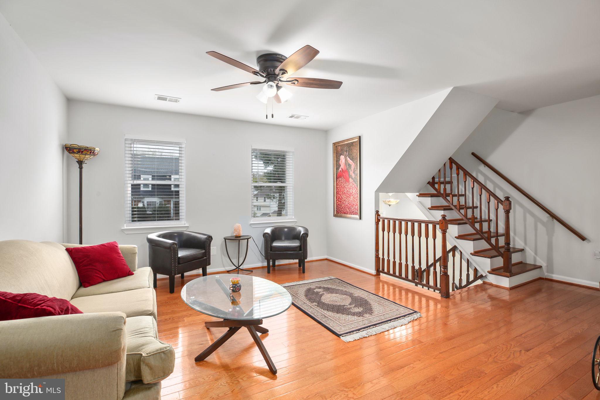 1109 THOMAS JEFFERSON PLACE