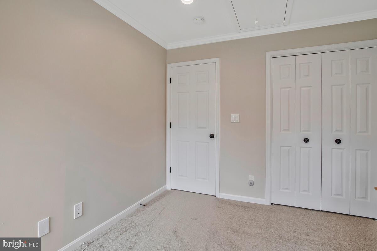 PARADISE BEACH - Residential