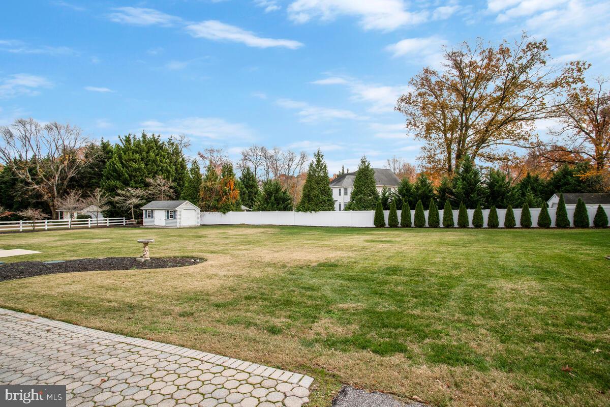 PARADISE BEACH - Residential