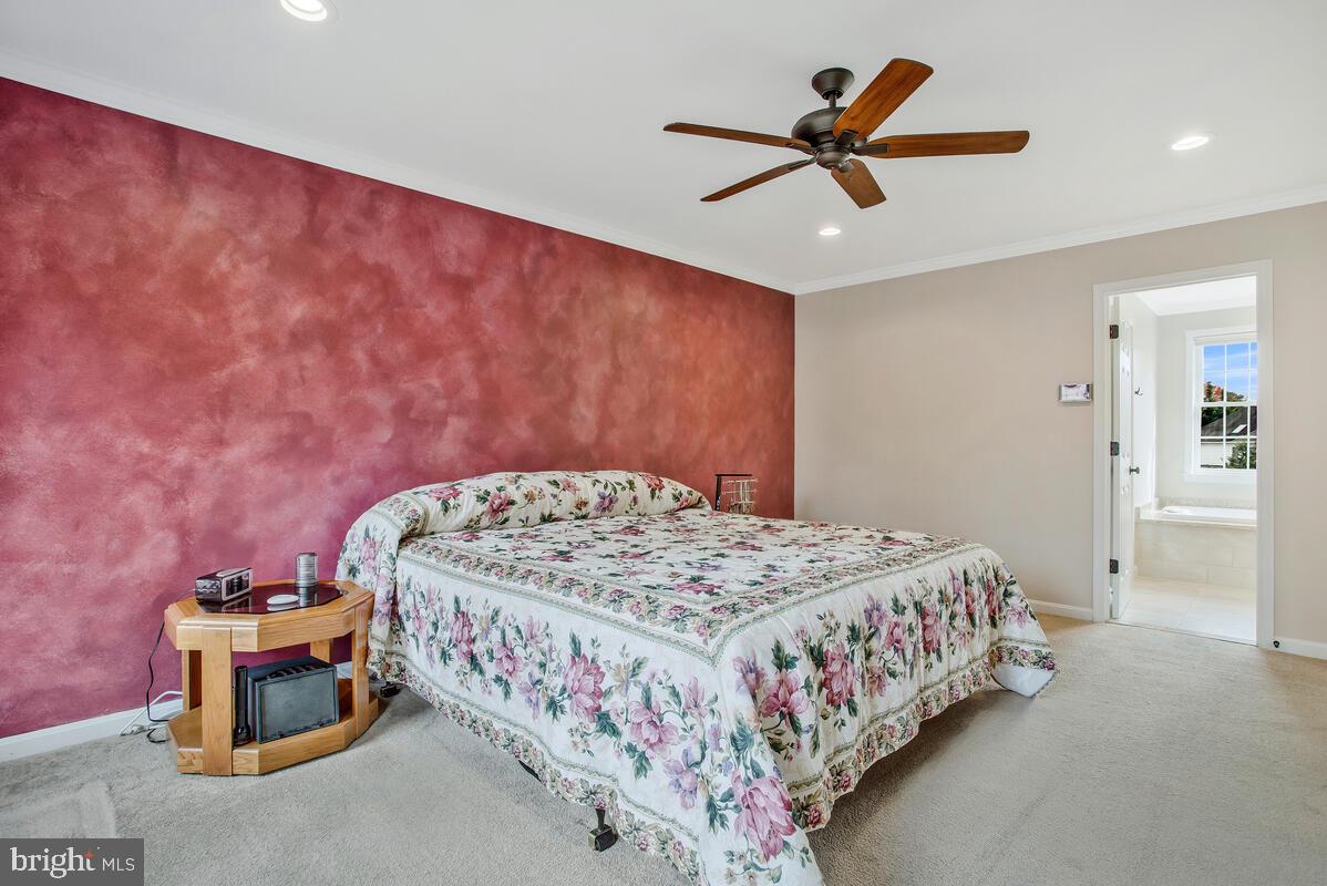 PARADISE BEACH - Residential