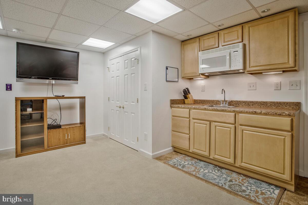 PARADISE BEACH - Residential