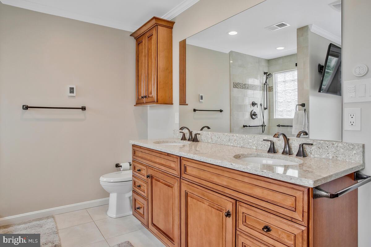 PARADISE BEACH - Residential