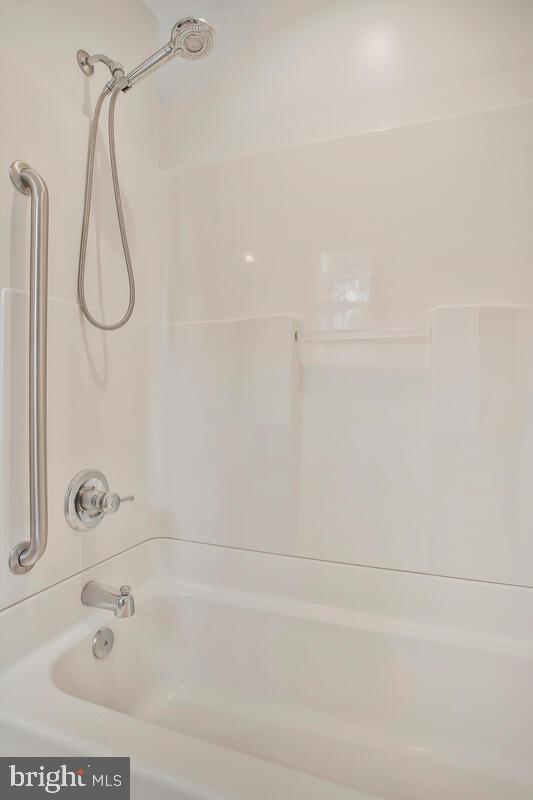 PARADISE BEACH - Residential