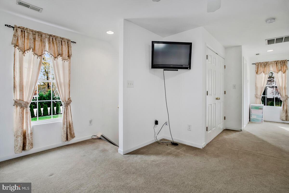 PARADISE BEACH - Residential