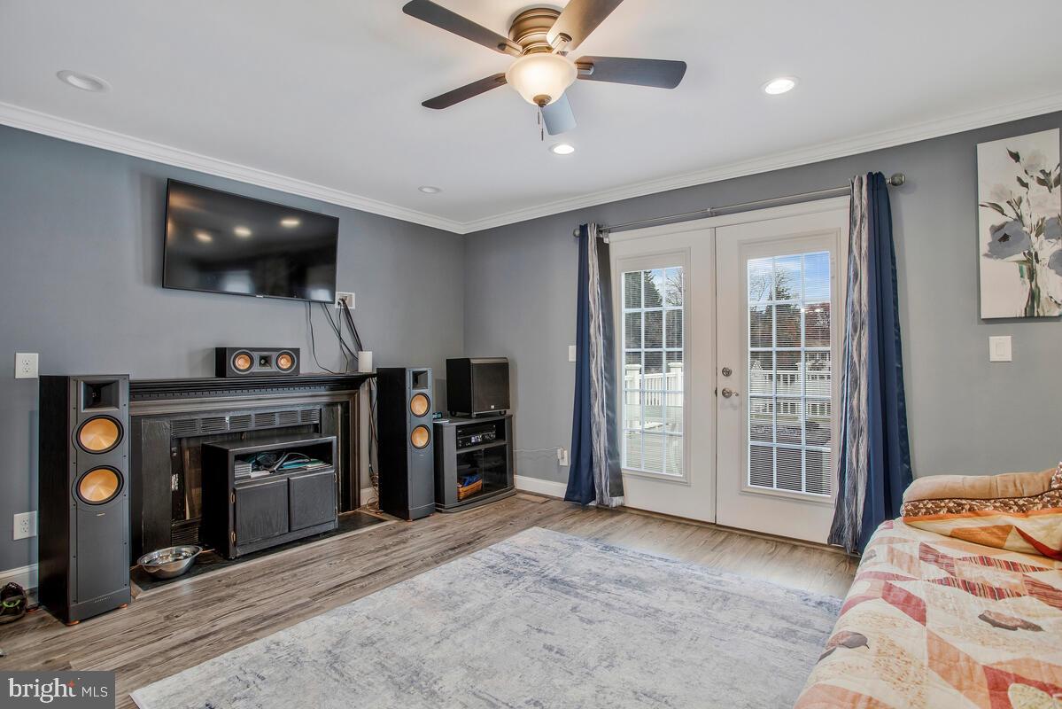 PARADISE BEACH - Residential