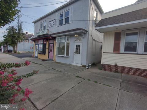 Photo of 4 S West Boulevard #RIGHT, NEWFIELD, NJ 08344 (MLS # NJGL2065772) Photo of 4 S West Boulevard #RIGHT, NEWFIELD, NJ 08344 (MLS # NJGL2065772)