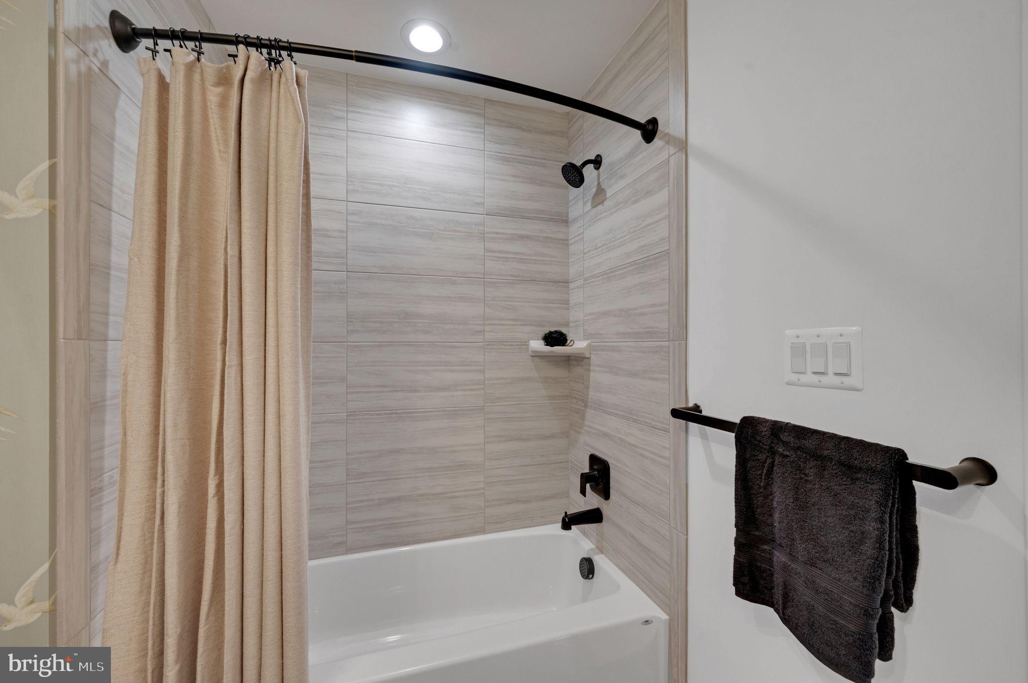 AMBLEBROOK - Residential