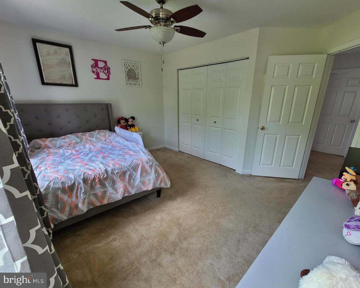 GRANDE VIEW PARK - Residential Lease