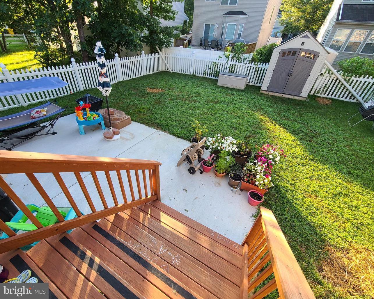 GRANDE VIEW PARK - Residential Lease