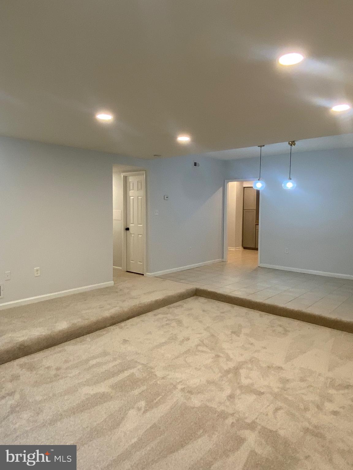 ELYSIAN WOODS - Residential Lease