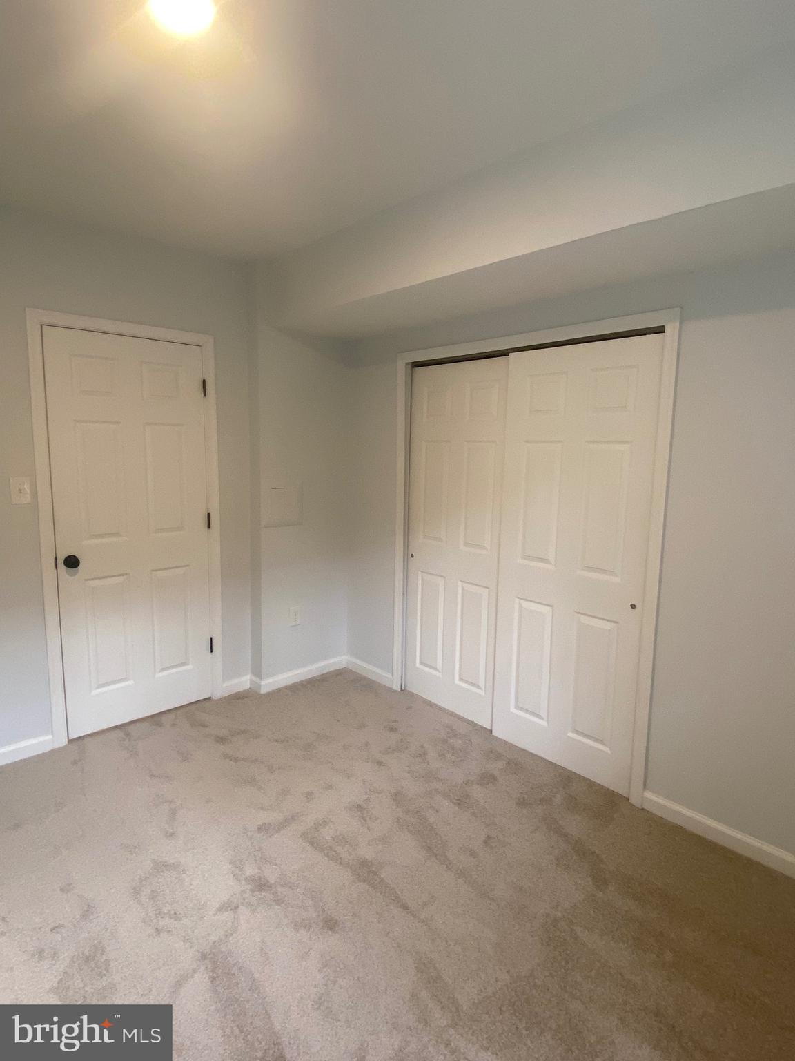 ELYSIAN WOODS - Residential Lease