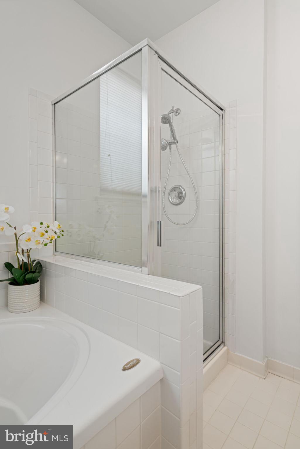 ASHBURN FARM - Residential