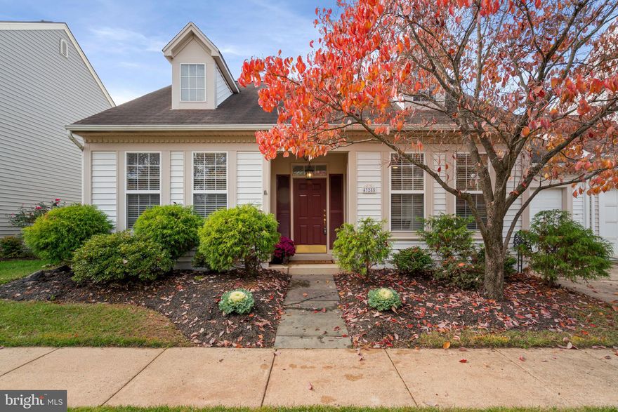 Offers are due on Monday November 6th at noon.  NO ESCALATIONS.  Bring us your highest and best offer.  Welcome Home!  This gorgeous freshly painted one-level villa is nestled in the heart of coveted Ashburn Farm, on a quiet street, only a block to Trailside Park and the W&OD Trail.  Step inside to a bright and spacious family room with a gas fireplace, a dining area, a separate eat-in kitchen, three bedrooms with brand new carpet, and two full baths.  The large owner's suite has a walk-in closet and overlooks a beautiful fenced-in patio and landscaped backyard.  The one car garage is also freshly painted, both walls and floor, and has built-in storage shelves.  Commuter routes, public transportation and metro rail close by.  You will love being a part of the Ashburn Farm Community which boasts several outdoor pools, tennis courts, and numerous walking paths, along with excellent restaurants and top rated schools.  Public Open House Dates:  Saturday November 4th 12-3pm and Sunday November 5th 12-3pm.  I look forward to meeting you and showing you this lovely home!