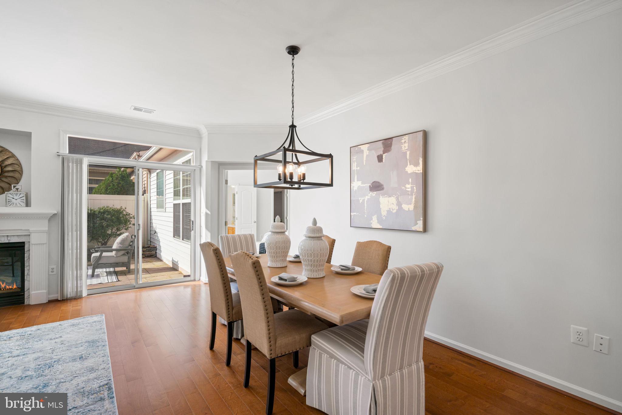 ASHBURN FARM - Residential