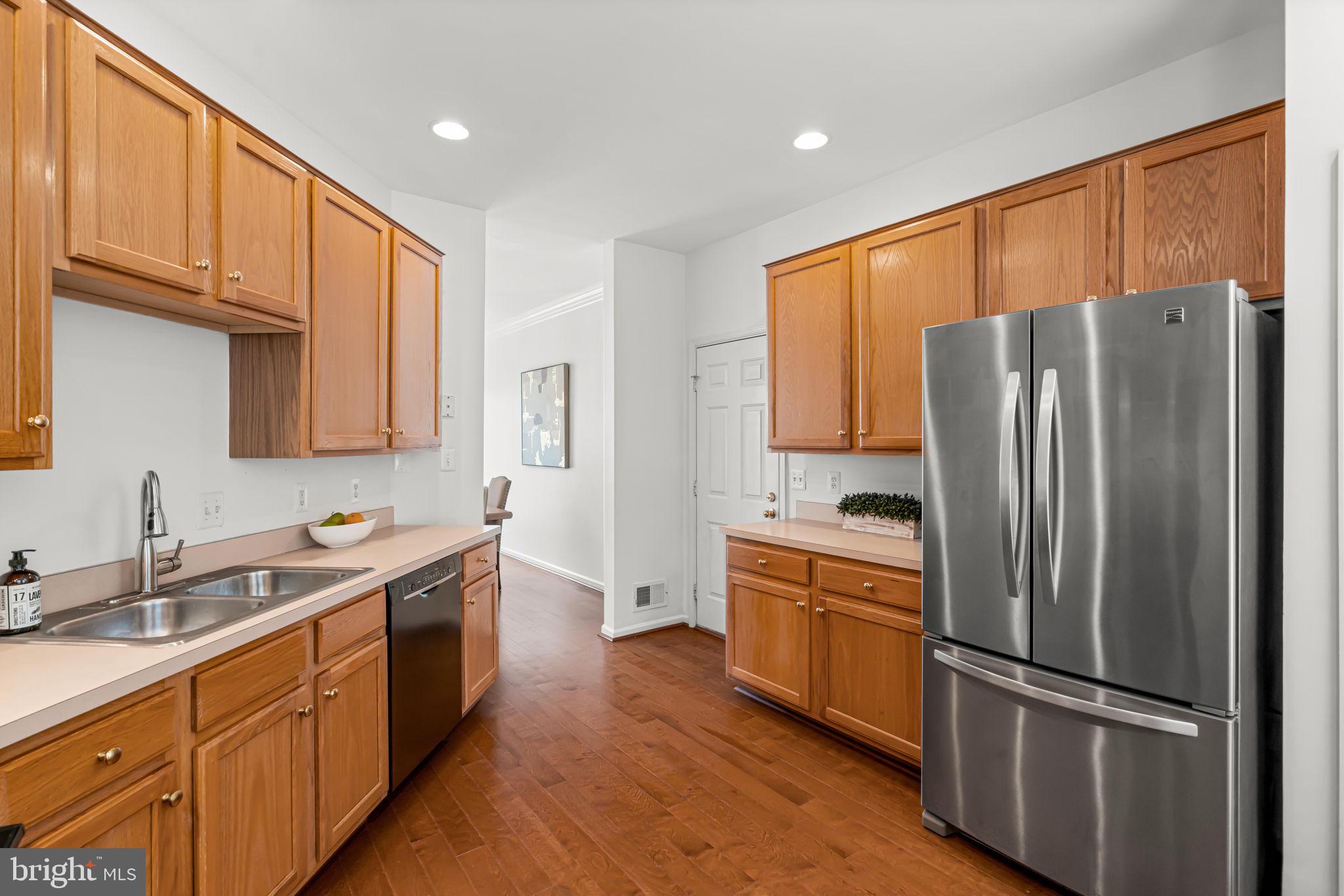 ASHBURN FARM - Residential