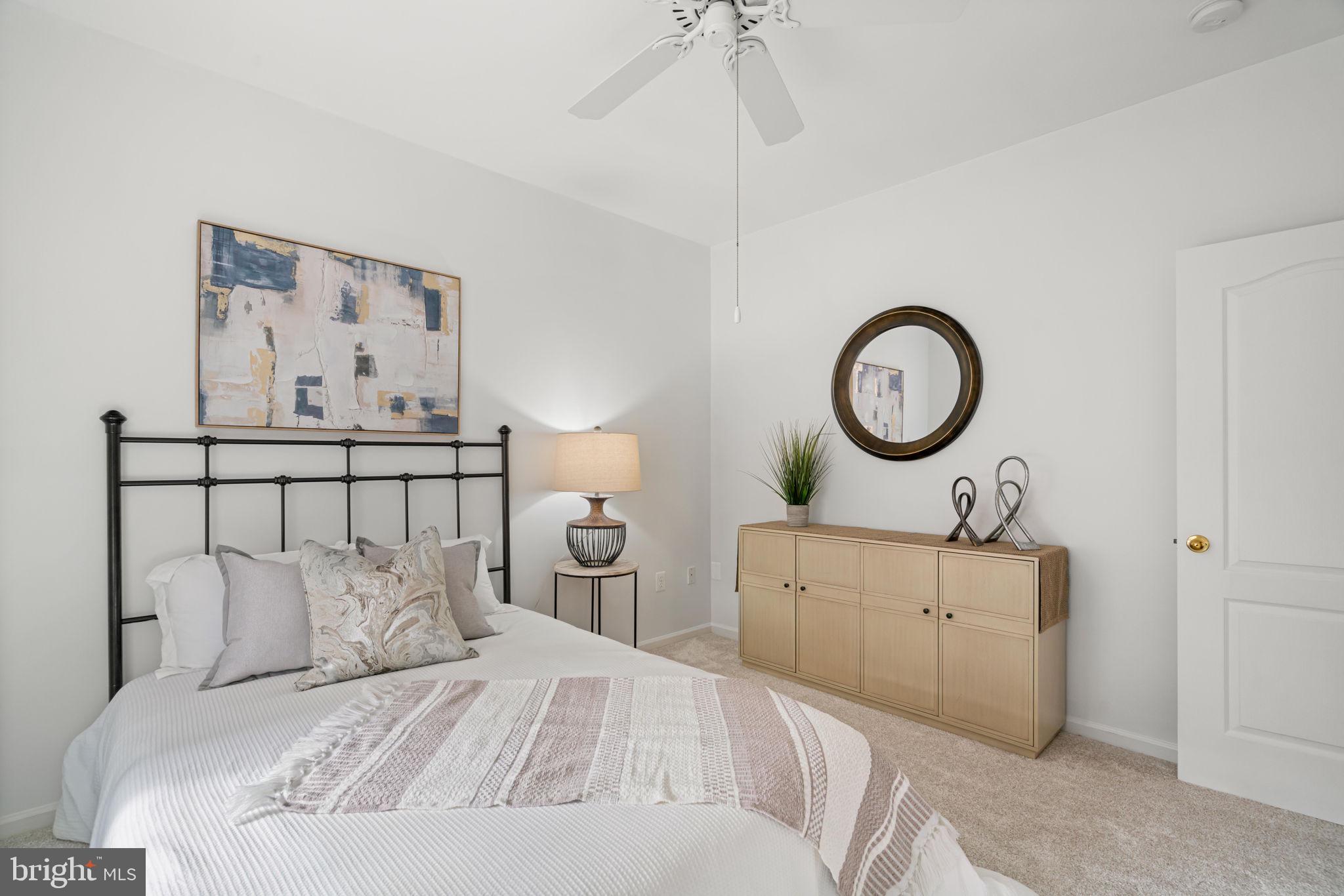 ASHBURN FARM - Residential