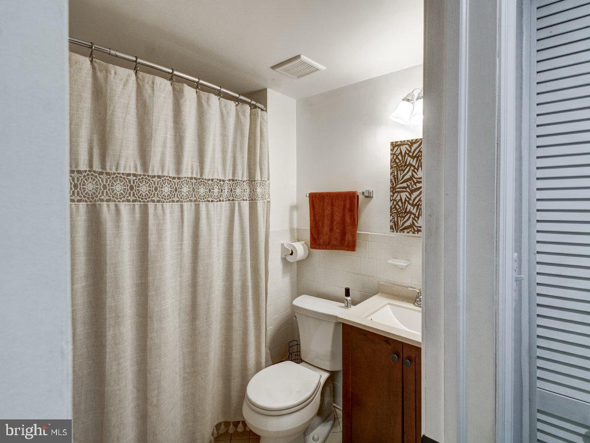 AMERICANA FINMARK - Residential