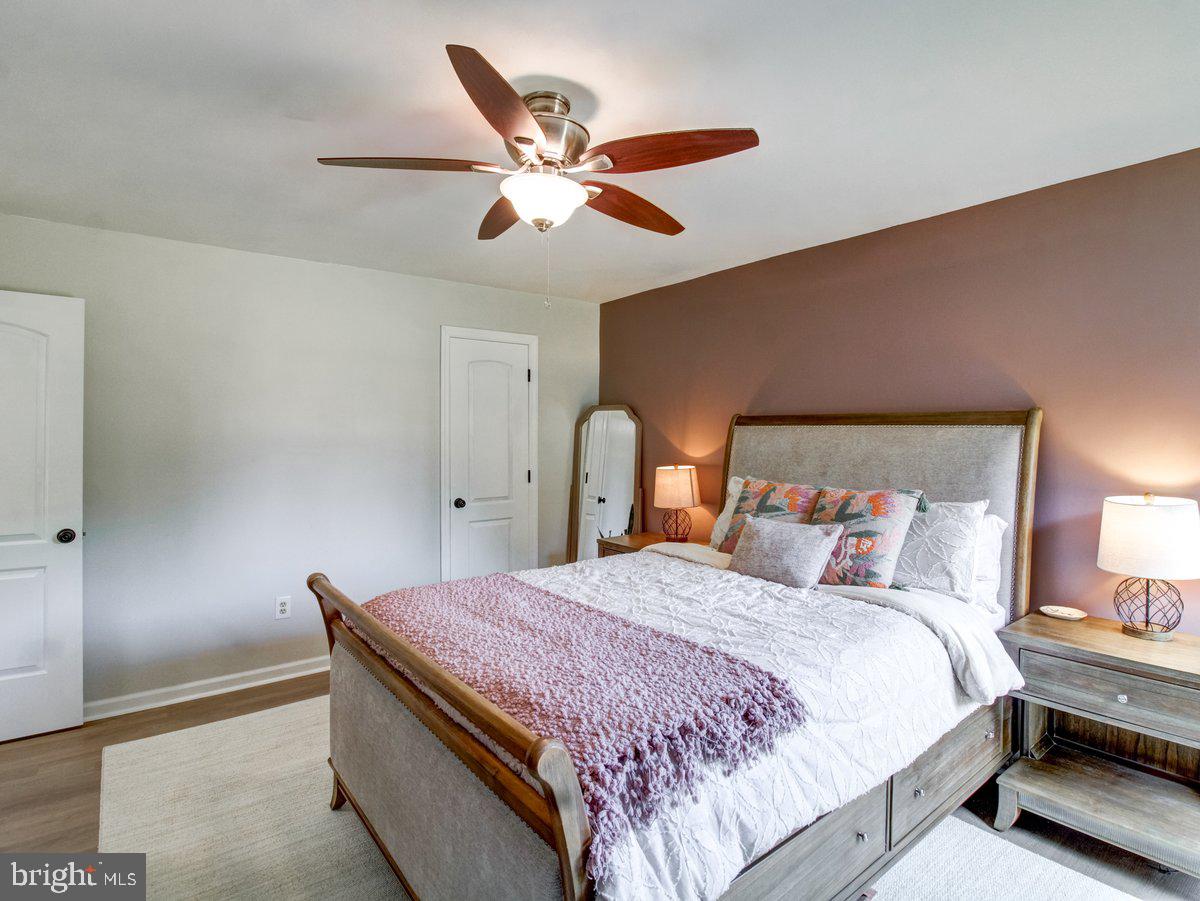 AMERICANA FINMARK - Residential