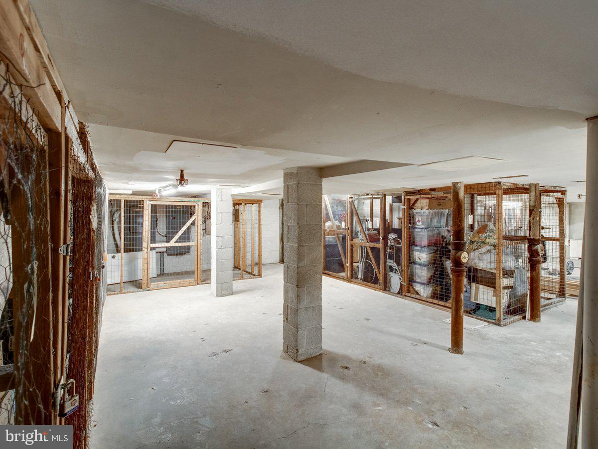 AMERICANA FINMARK - Residential