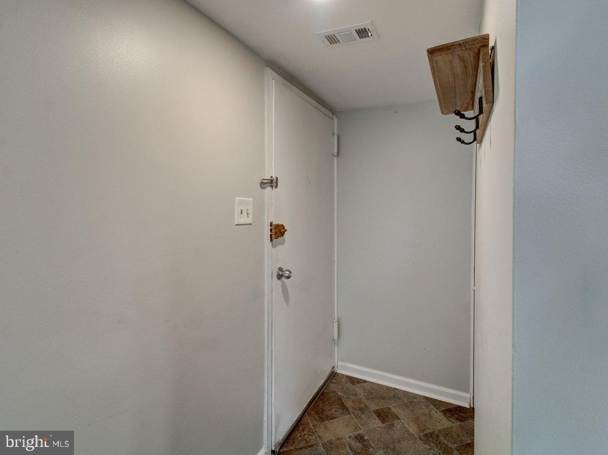 AMERICANA FINMARK - Residential