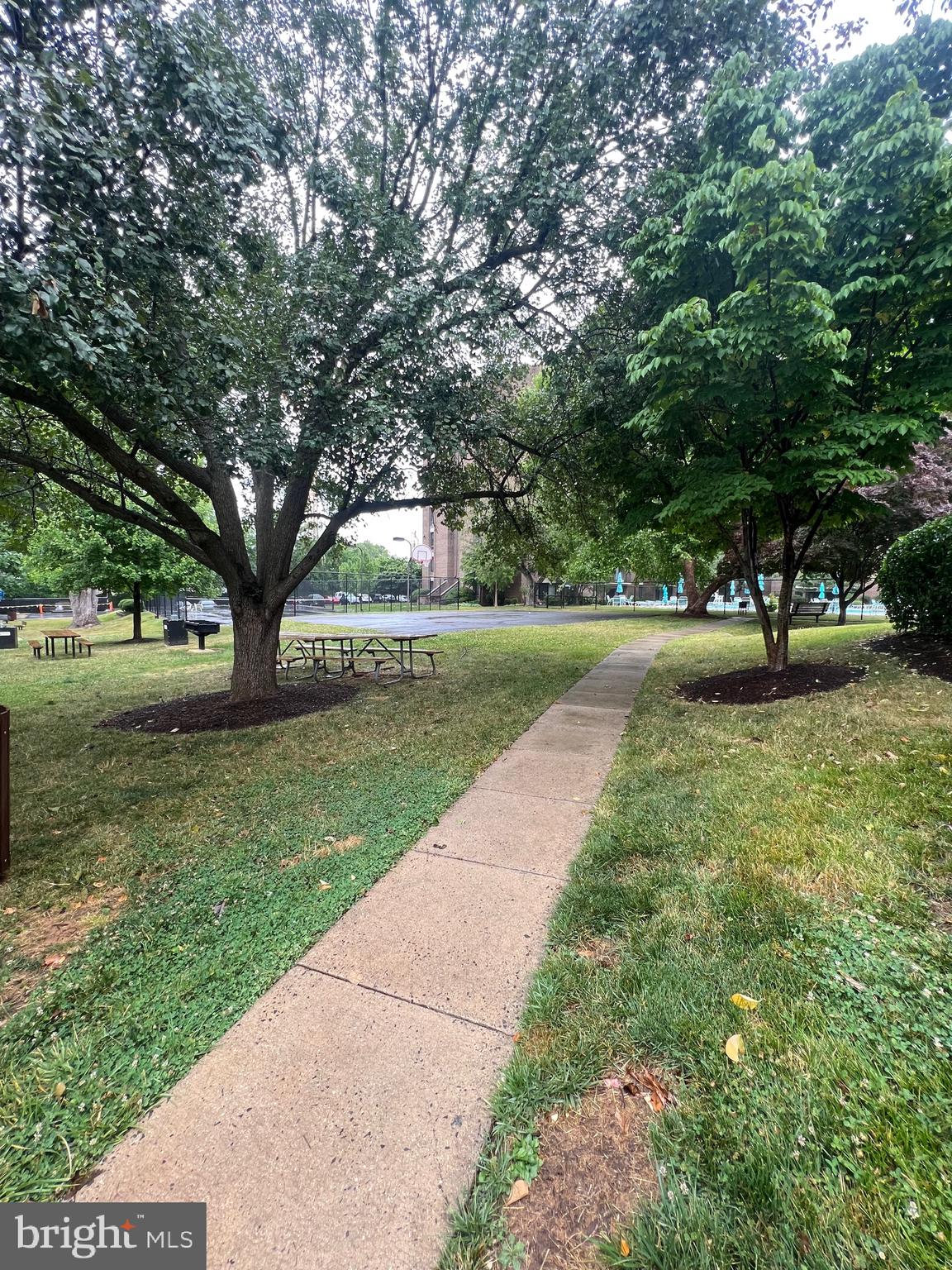 AMERICANA FINMARK - Residential