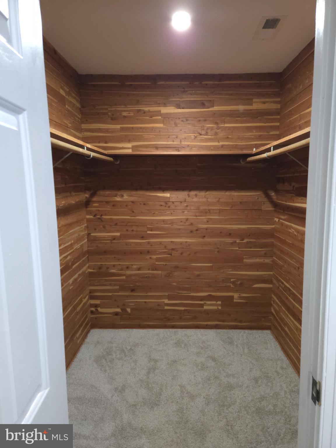 CHESTERFIELD - Residential