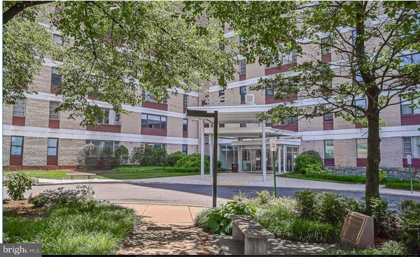4600 DUKE ST APT 718, ALEXANDRIA, VA 22304 - Image fddd29c4bc06a3ecdeaf52188ef93603/3214103785