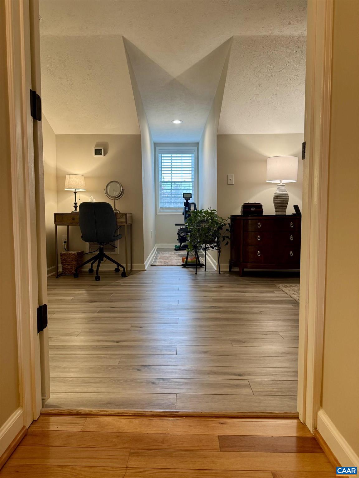 TEAVERTON - Residential