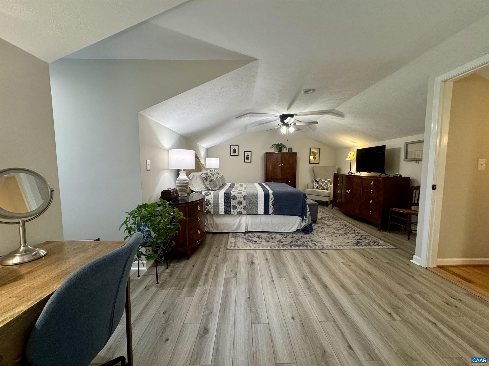 TEAVERTON - Residential