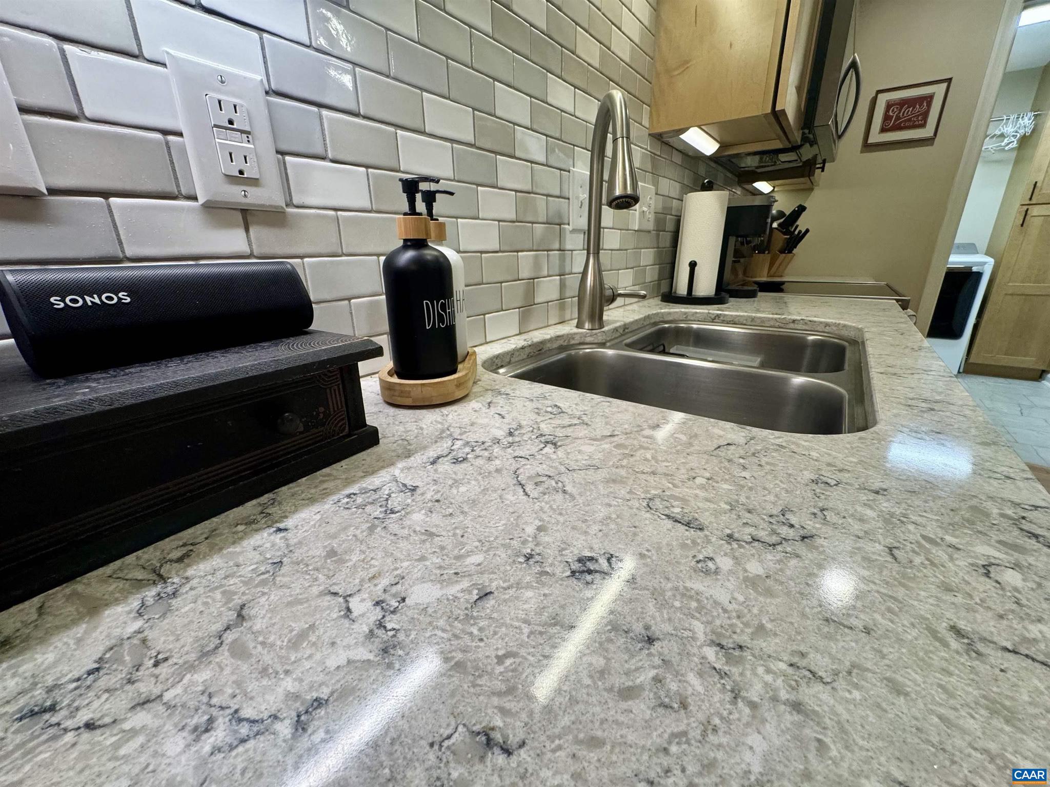 TEAVERTON - Residential